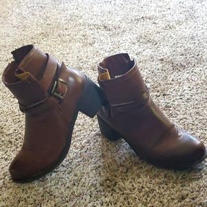 EUC Brown Leather Booties Size 10